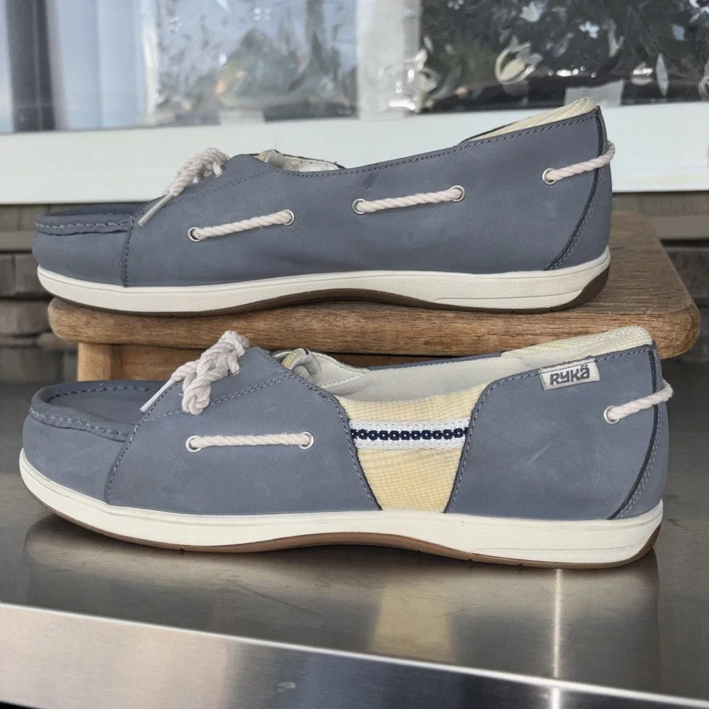 Womens Ryka Size 10 W Chatham Boat Shoes Slip Ons/Lace Bluish Grey Rubber Sole